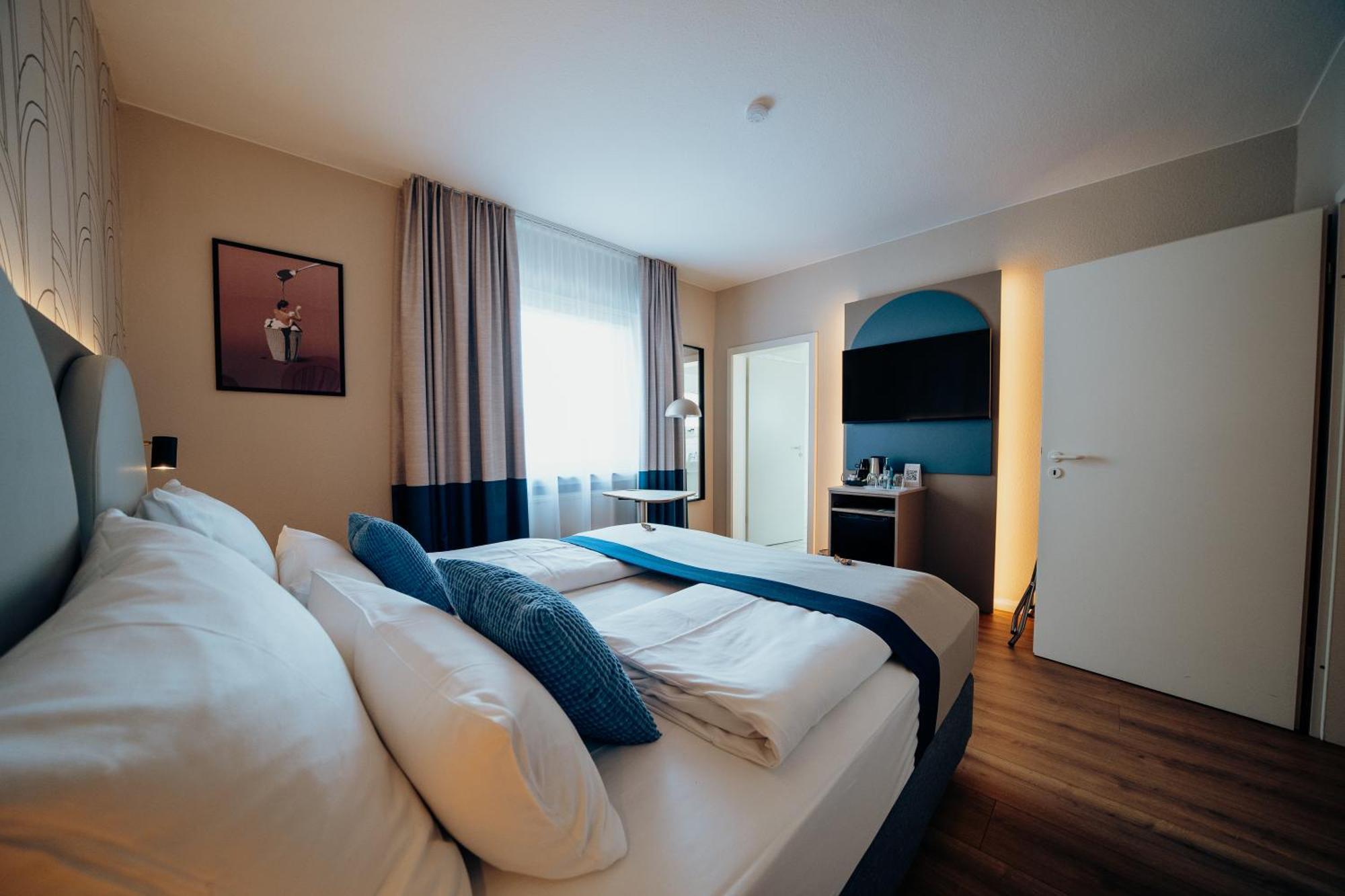 Guestified Liyana Hotel Ратинген Экстерьер фото